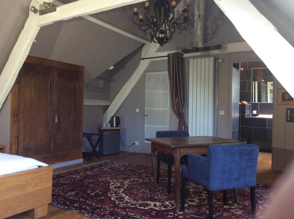 Chambres D'Hotes De Charme Audouville-la-Hubert Bagian luar foto